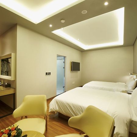 Hotel B Kvangdzsu Kültér fotó