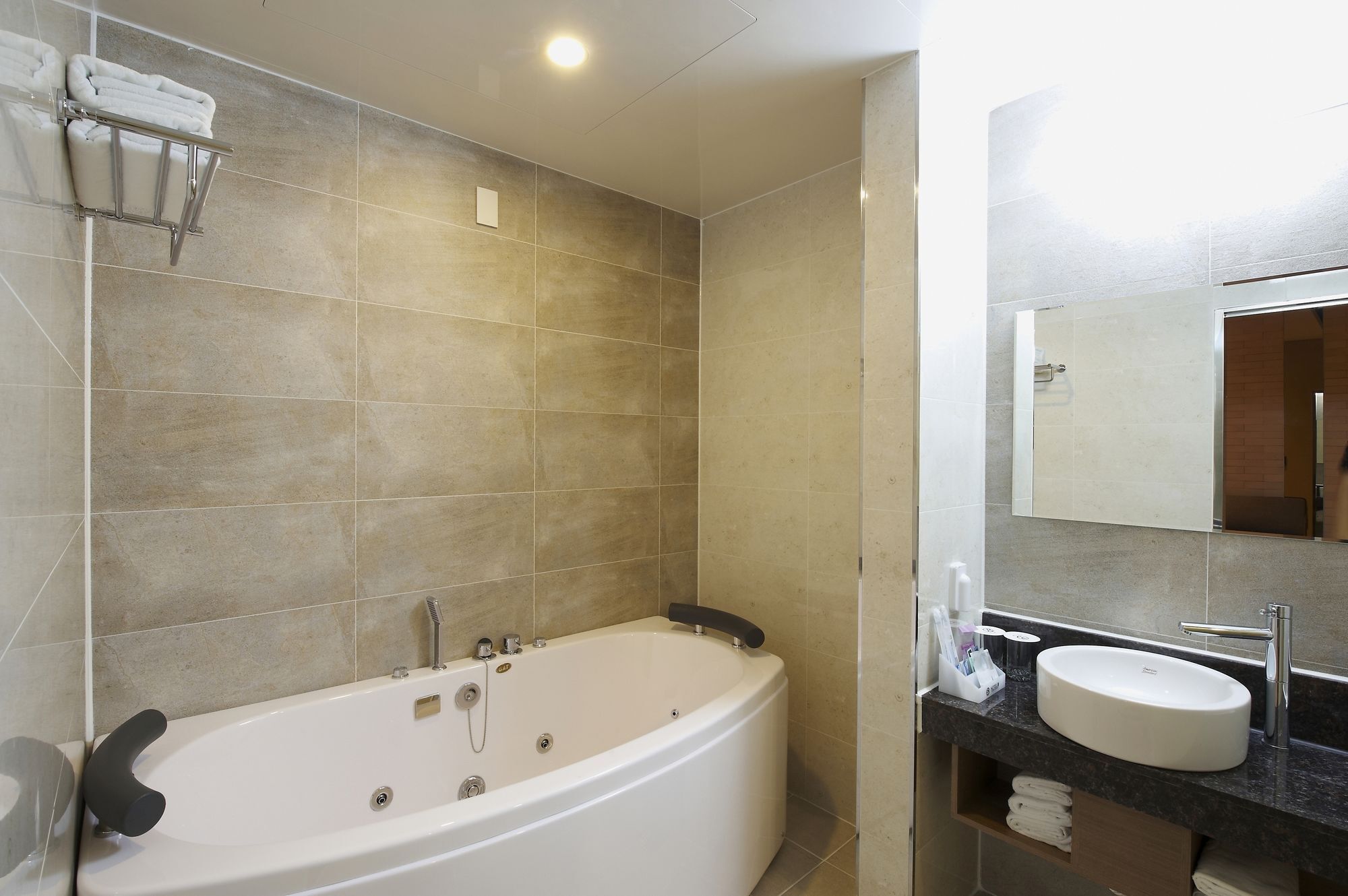 Hotel B Kvangdzsu Kültér fotó